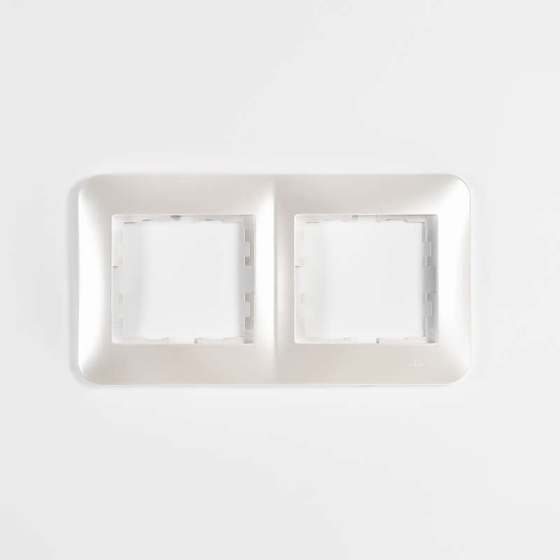 Двойная рамка Karina Life горизонт. жемчуж./белый перламутр LEZARD 708-3000-147